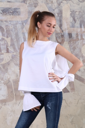 byala-bluza-rubi-1487923580