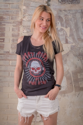 cherna-bluza-nadya-1492773727-0